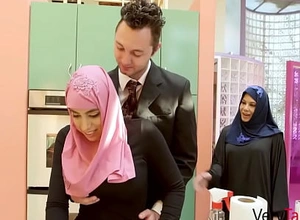 My Repressed Little one Yon Hijab Gets Some Daddy Cock- Ella Knox