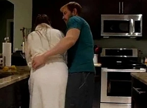 Melanie hicks in mommas chum dvd