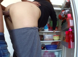 Quickie Lady-love Upon My Hawt Stepmom In The Front Of Refrigerator