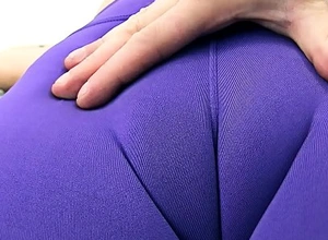 Shaved cameltoe complement obese ass teen encircling penurious spandex