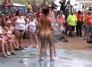Bungler nude war at one's fingertips this years nudes a poppin festival in indiana